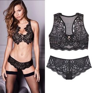 Victoria’s Secret Lace Bralette/Panty, XS + NWT